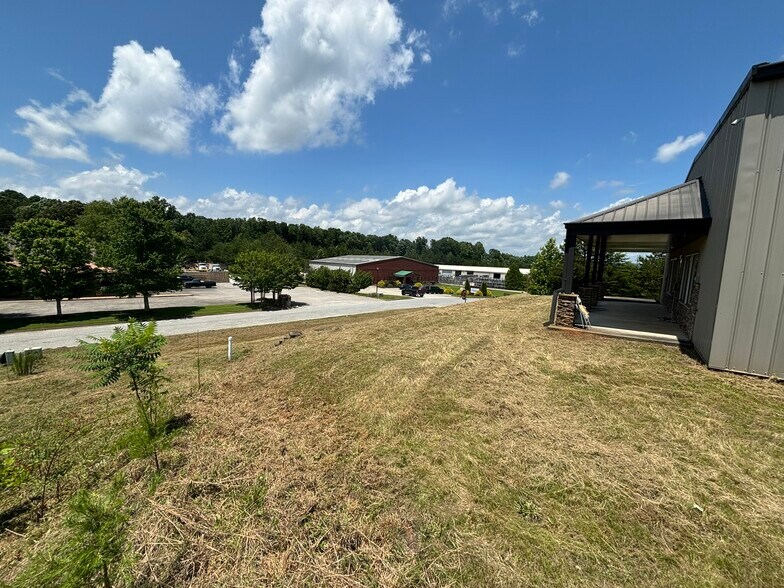 More Photos Of 92 Chestatee Industrial, Dahlonega Warehouse For Sale