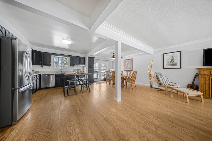 More Photos Of 4871 Wellington Road 29, Guelph Warehouse For Sale