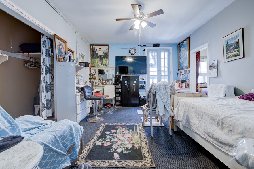 More Photos Of 2709 W Pico Blvd, Los Angeles Apartments For Sale