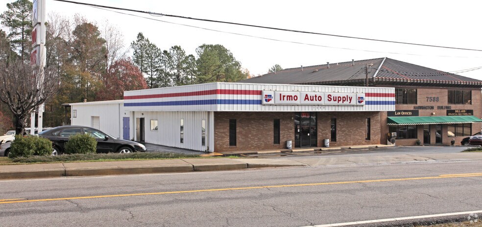 Primary Photo Of 7592 Woodrow St, Irmo Freestanding For Sale
