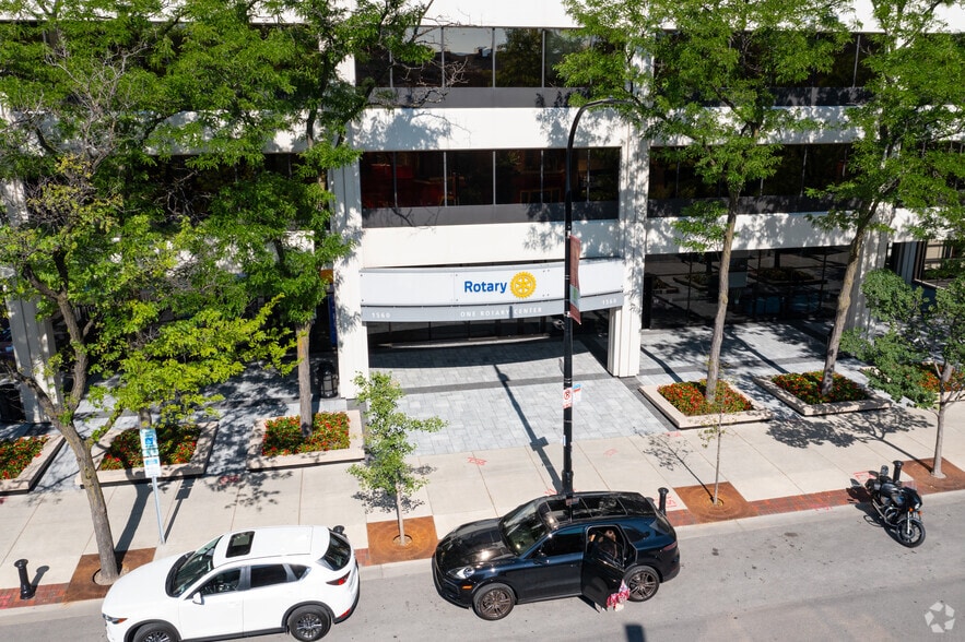More Photos Of 1560 Sherman Ave, Evanston Office For Lease
