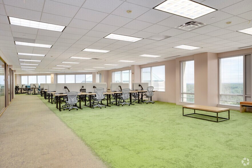 Photo of 8th Floor Ste 800