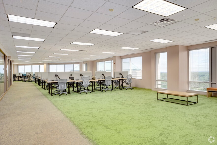 Photo of 8th Floor Ste 800