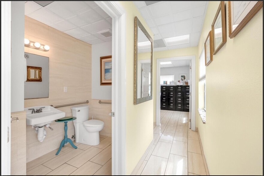 More Photos Of 3140 Northside Dr, Key West Medical For Sale