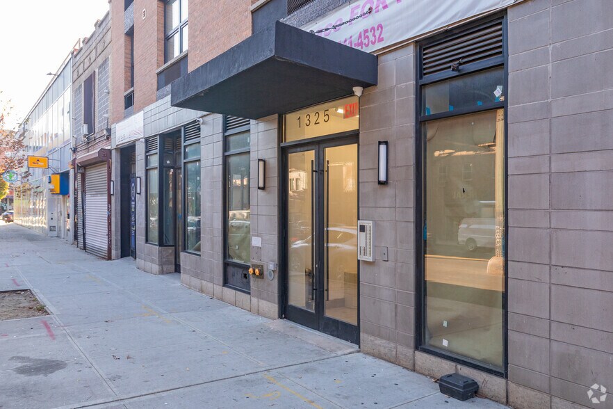More Photos Of 1325 Southern Blvd, Bronx Apartments For Lease