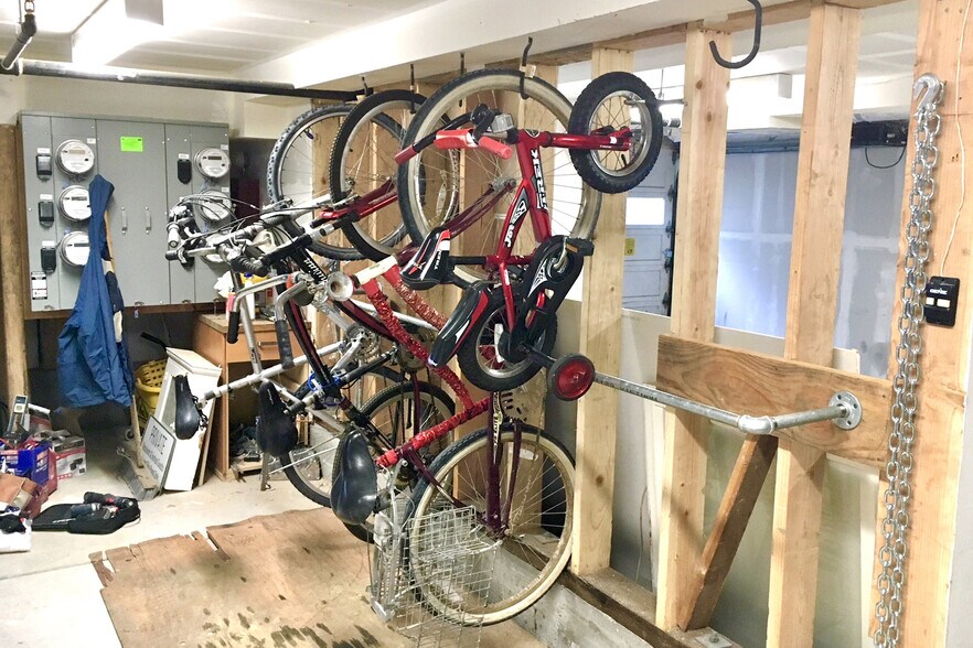 More Photos Of 113-115 Bartlett St, San Francisco Apartments For Sale