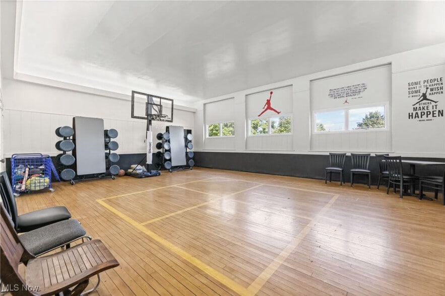 More Photos Of 16310 Lisbon St SE, Minerva Flex For Sale