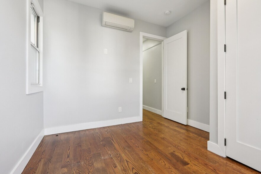 More Photos Of 112 Duncan Ave, Jersey City Apartments For Sale