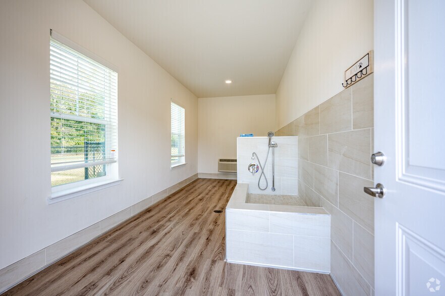 More Photos Of 28003 State Highway 181, Daphne Apartments For Sale