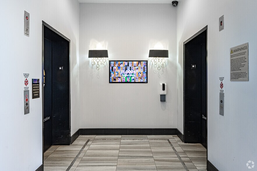 More Photos Of 221 E 12th St, Los Angeles Office For Lease