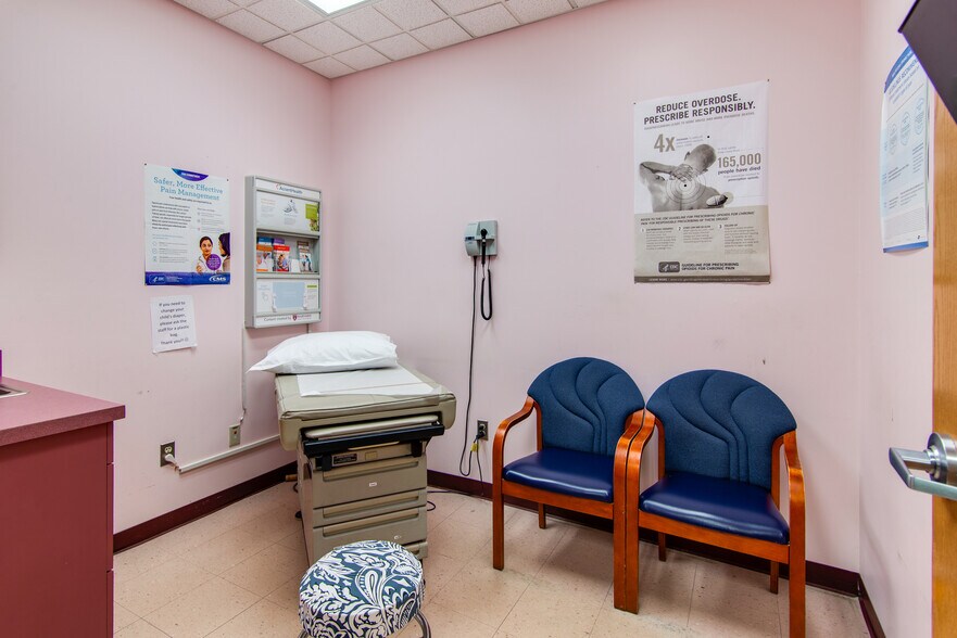 More Photos Of 3390 N State Rd, Davison Medical For Sale