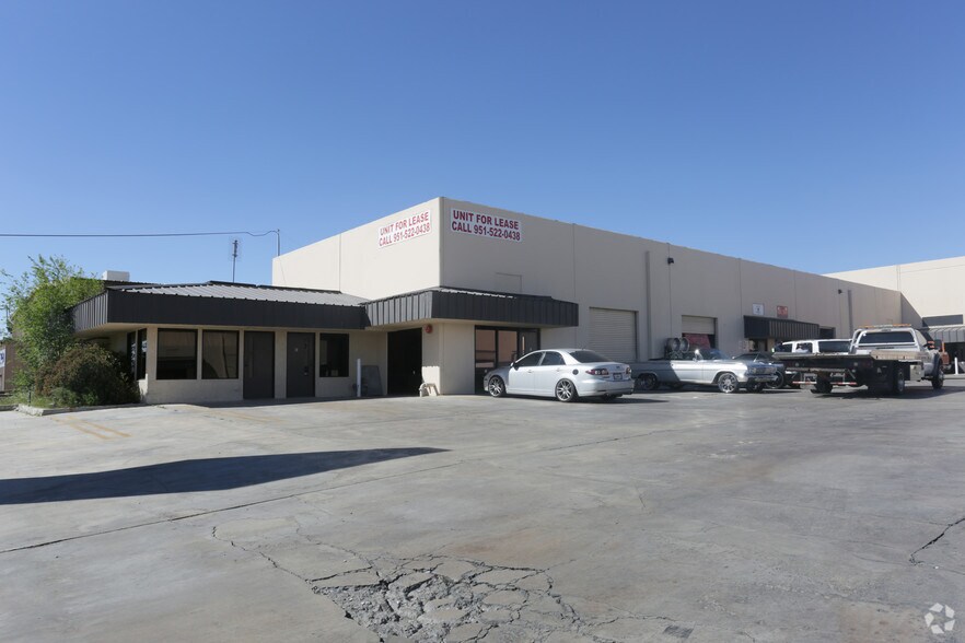 More Photos Of 10968 I Ave, Hesperia Warehouse For Lease