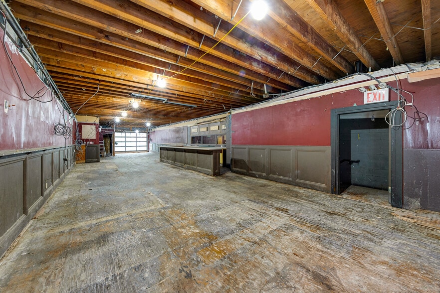 More Photos Of 1770 Second Ave, New York Restaurant For Sale
