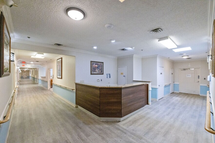 More Photos Of 151 SW 1st St, Dania Beach Assisted Living For Lease