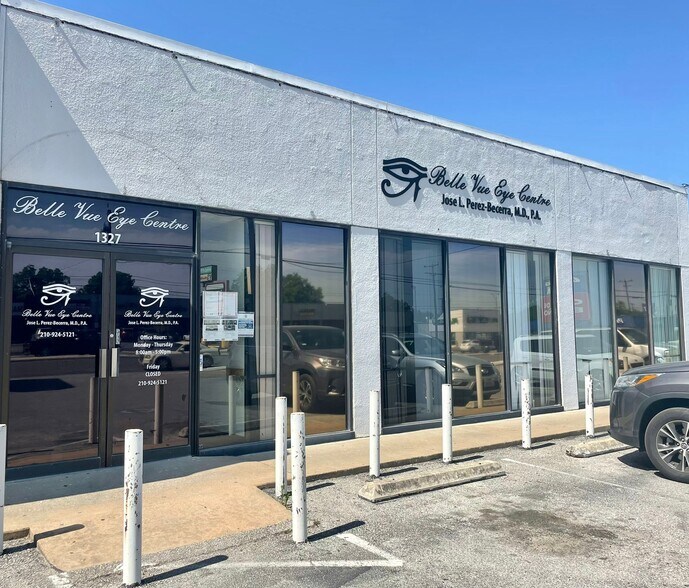 More Photos Of 1327-1329 SW Military Dr, San Antonio Medical For Lease