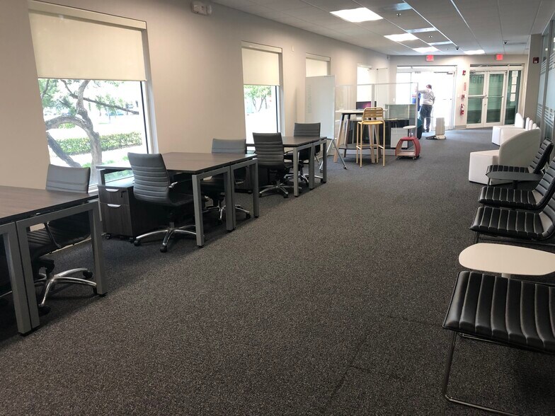 More Photos Of 3450 NW 115th Ave, Miami Warehouse For Lease