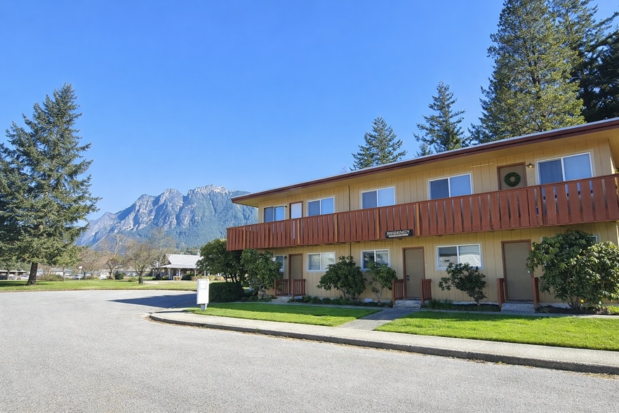 Primary Photo Of 226 Cedar Ave S, North Bend Apartments For Sale