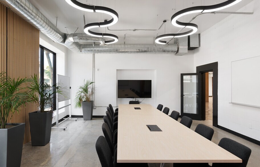 More Photos Of 346 9th St, San Francisco Loft Creative Space For Lease