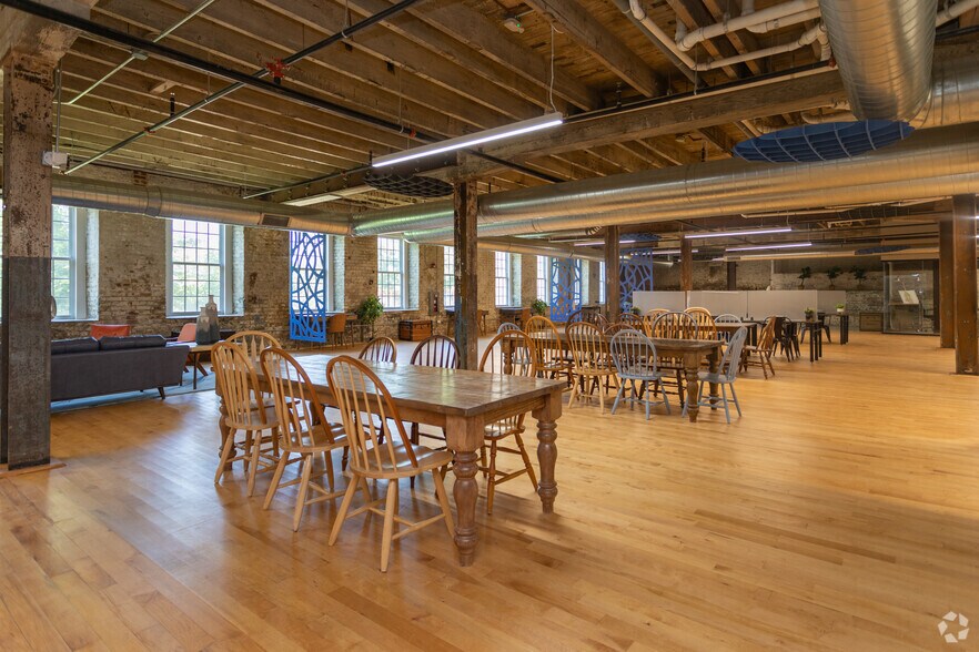 More Photos Of 116 E Main St, Haw River Apartments For Lease