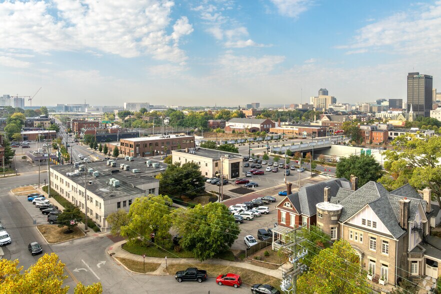 More Photos Of 720 E Broad St, Columbus Office For Lease