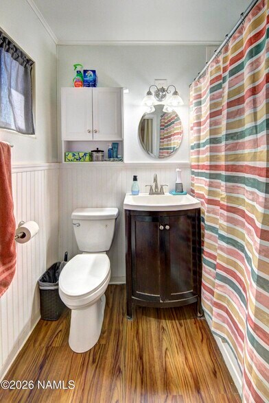 More Photos Of 2141 W 3rd St, Winslow Hotel For Sale
