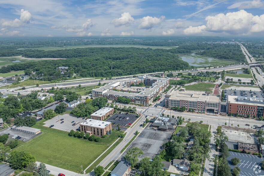 More Photos Of 9750 Crescent Park Cir, Orland Park Apartments For Lease