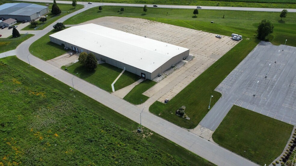 Primary Photo Of 1812 Industrial Pky, Harlan Office For Lease