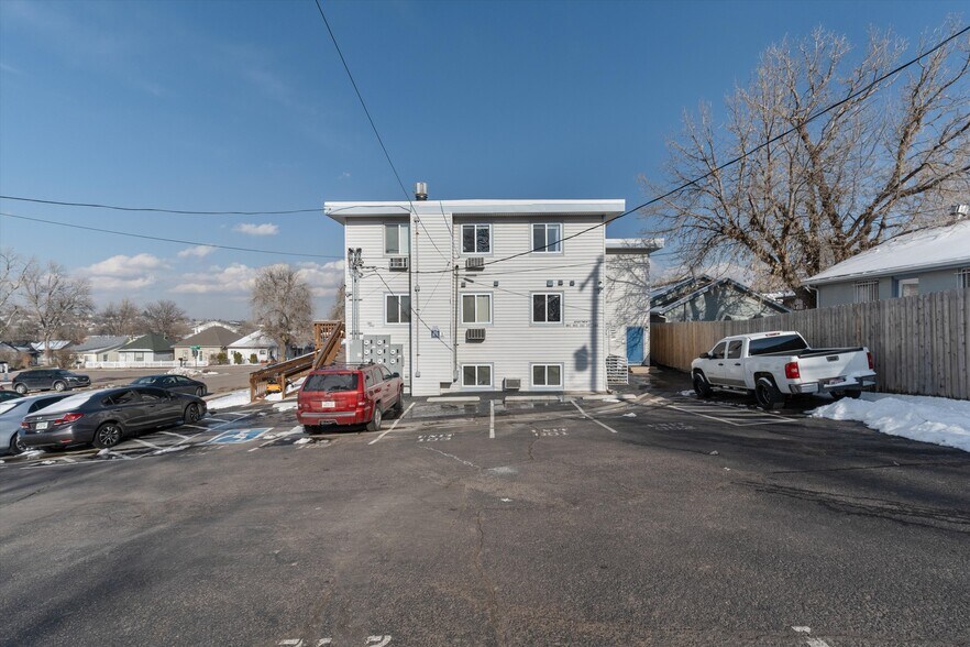 More Photos Of 3530 W Lehigh Ave, Denver Apartments For Sale