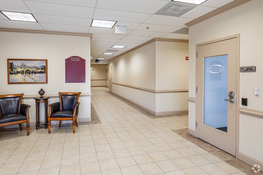 More Photos Of 18300 Quantico Gateway Dr, Triangle Unknown For Lease