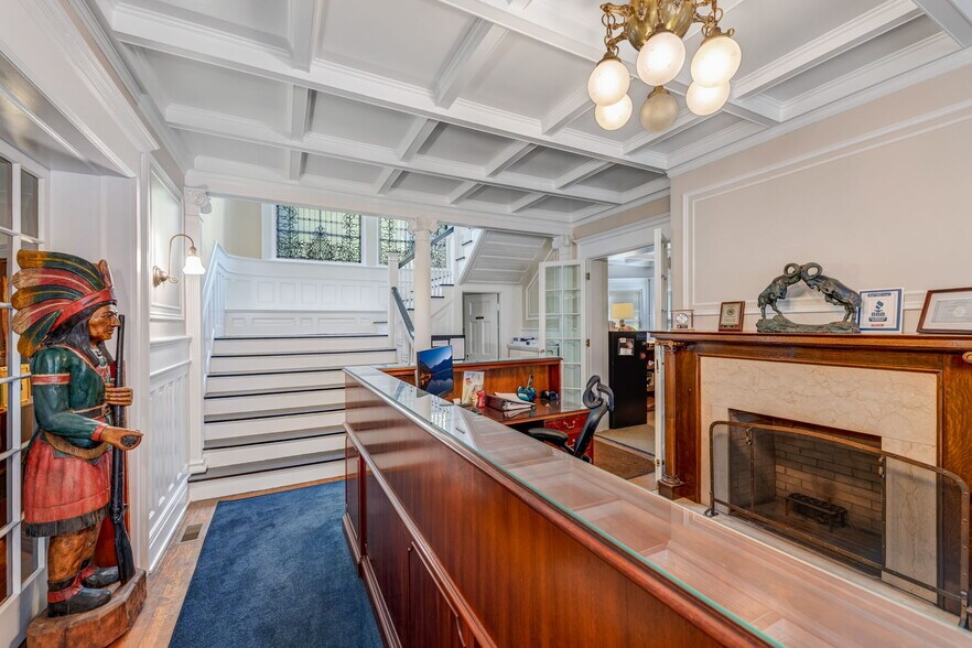 More Photos Of 461 Linwood Ave, Buffalo Apartments For Sale