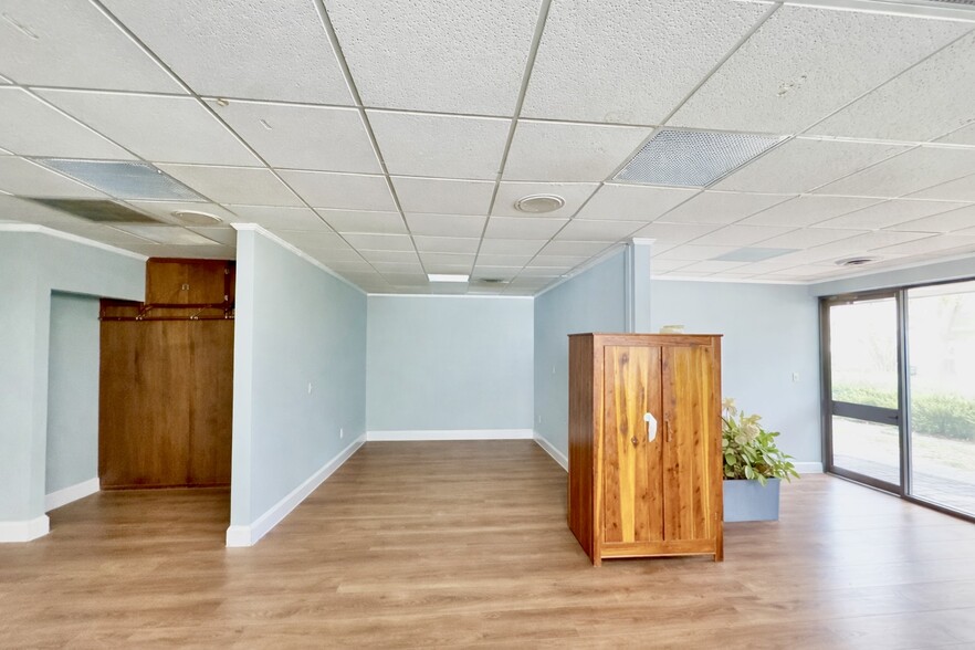 More Photos Of 1419 Leighton Ave, Anniston Office For Lease