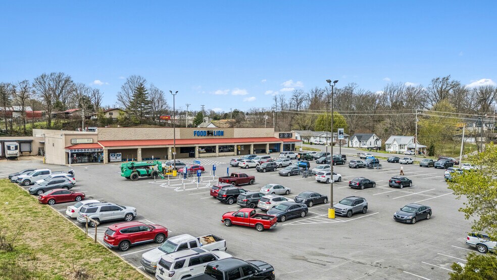 More Photos Of 1224 Old Gallatin Rd, Scottsville Supermarket For Sale