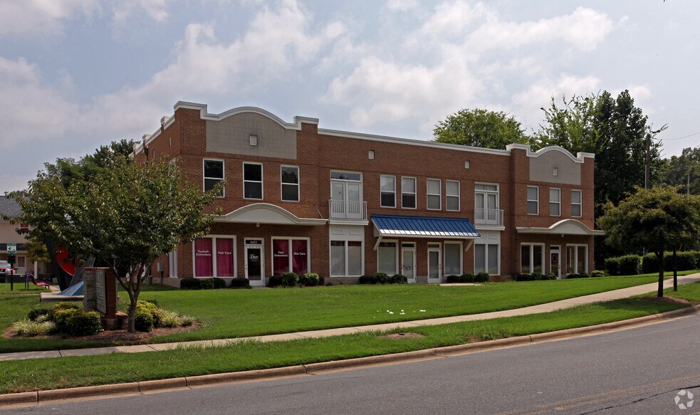 More Photos Of 3440-3452 N Davidson St, Charlotte Storefront Retail Residential For Sale