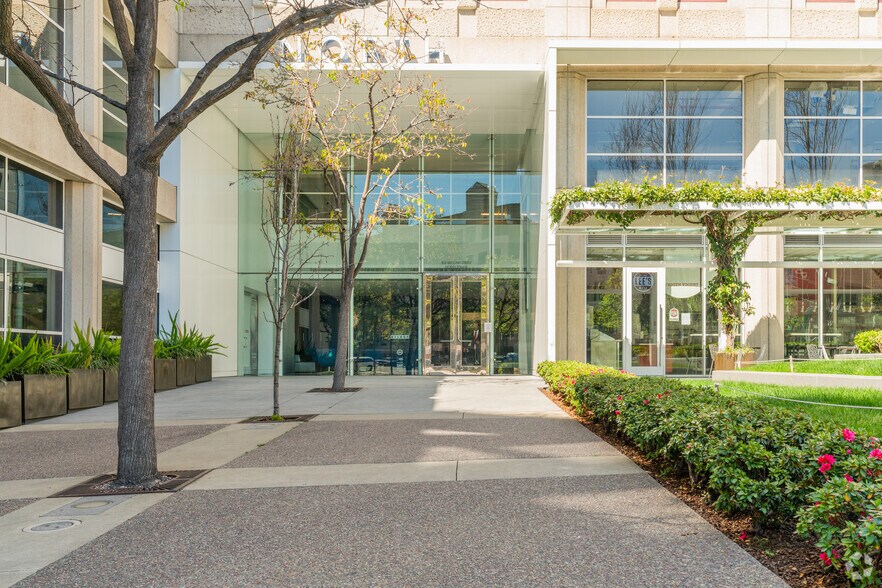 More Photos Of 303 2nd St, San Francisco Office For Lease