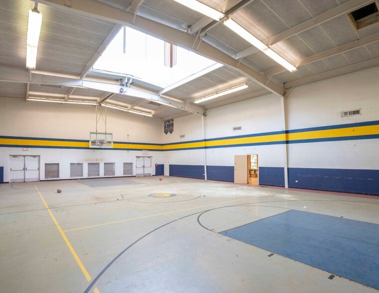 More Photos Of 1214 S Bridge Ave, Weslaco Schools For Sale