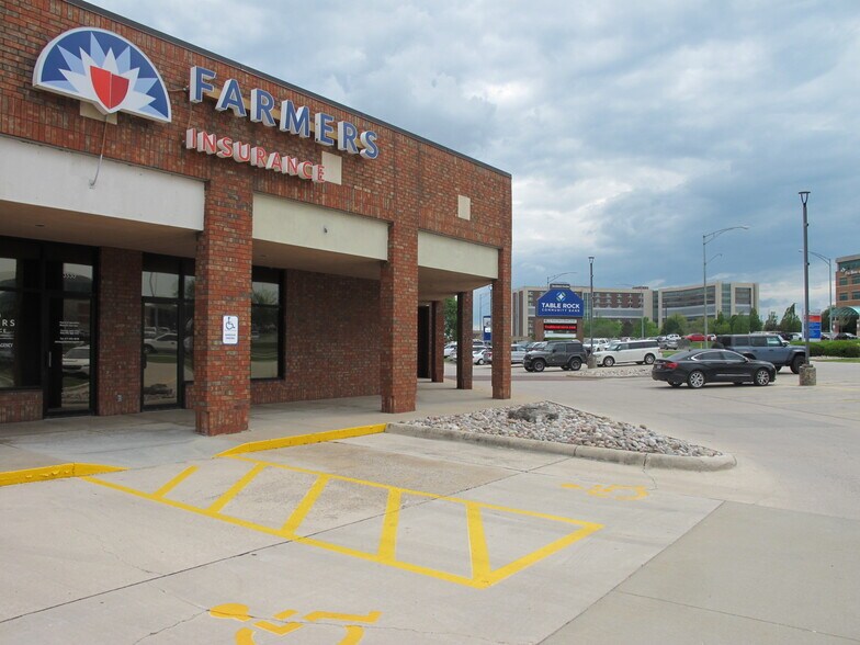 More Photos Of 3510-3550 S National Ave, Springfield Unknown For Lease