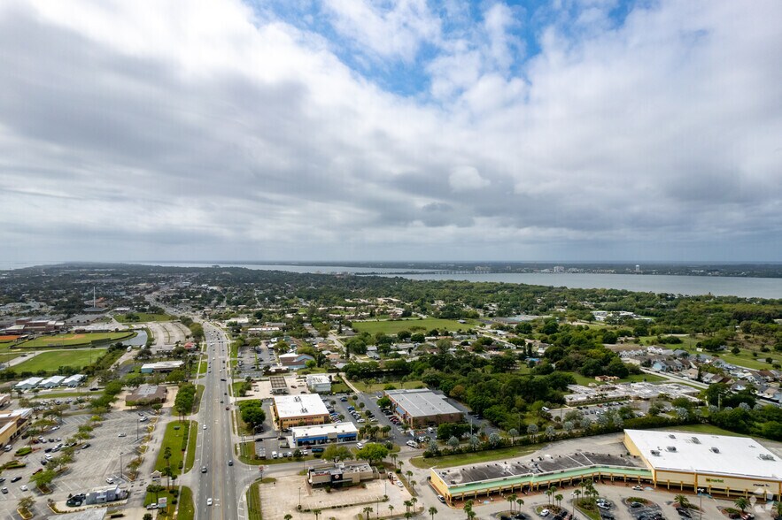 More Photos Of 115 Alma Blvd, Merritt Island Office For Lease