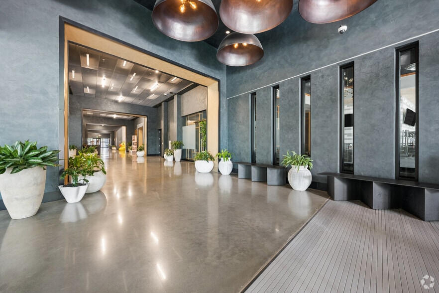 More Photos Of 1055 howell mill Rd, Atlanta Office For Lease
