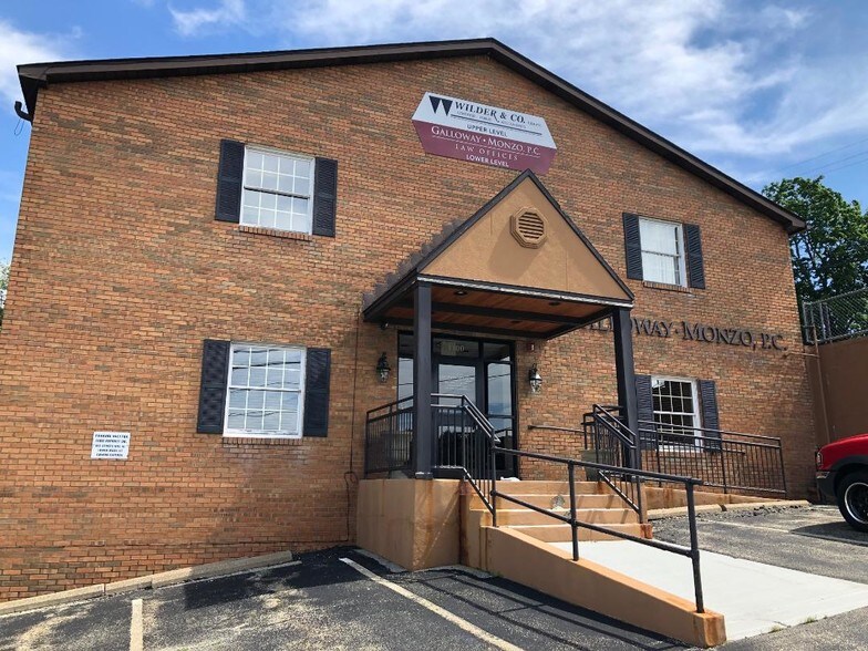 More Photos Of 1100 Summit Dr, Greensburg Office For Sale