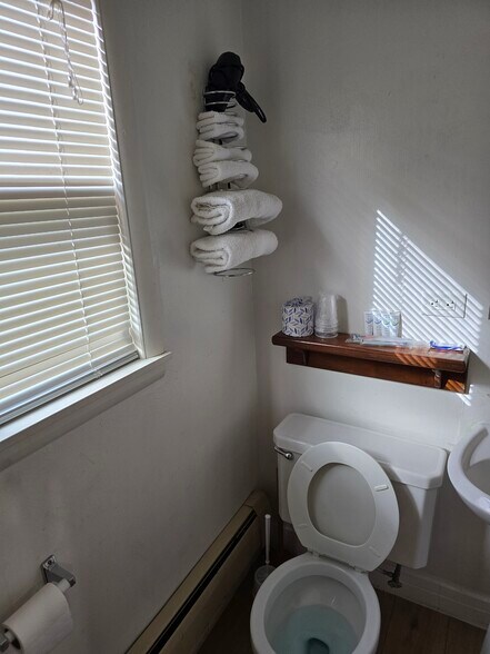 More Photos Of 131 Church St, Montello Hotel For Sale