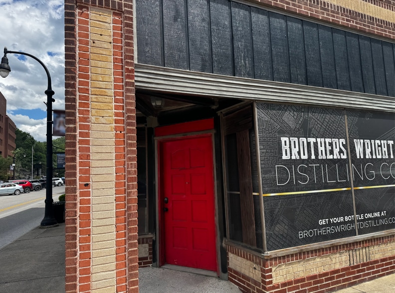 More Photos Of 122 2nd St, Pikeville Office For Sale