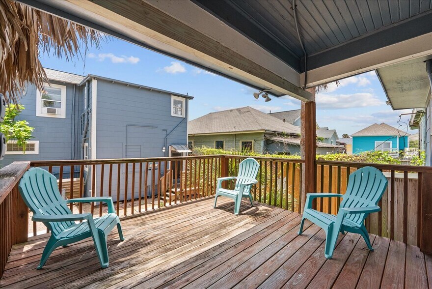 More Photos Of 1310 Avenue N 1/2, Galveston Apartments For Sale