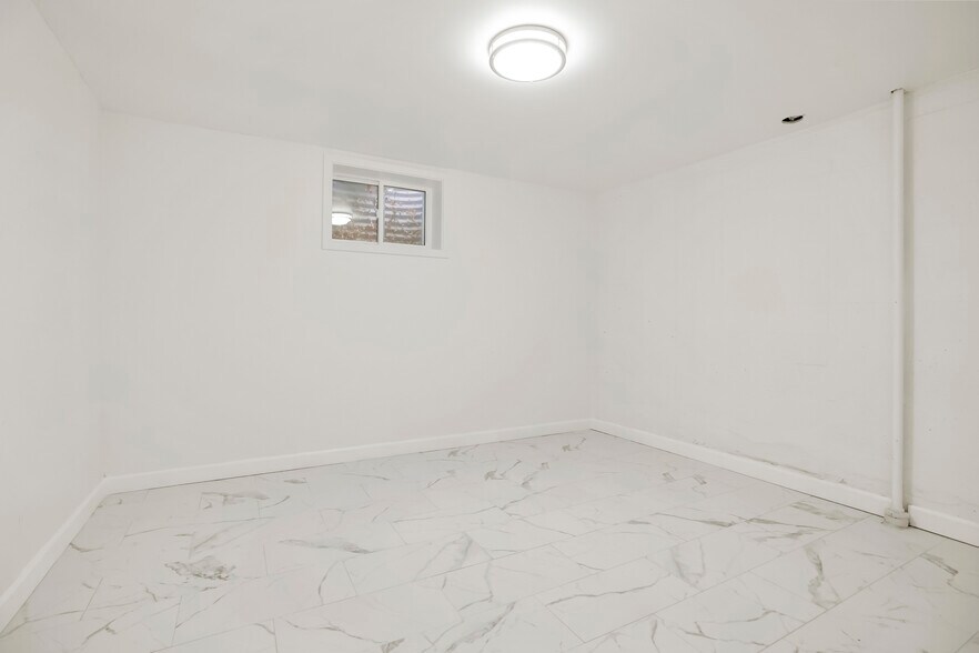 More Photos Of 5710 S Pennsylvania St, Littleton Apartments For Sale
