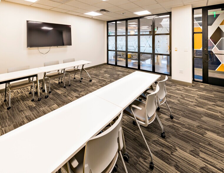 More Photos Of 370 Interlocken Blvd, Broomfield Office For Lease