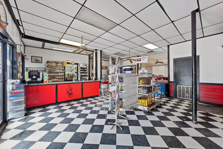 More Photos Of 201 W Oak St, West Service Station For Sale