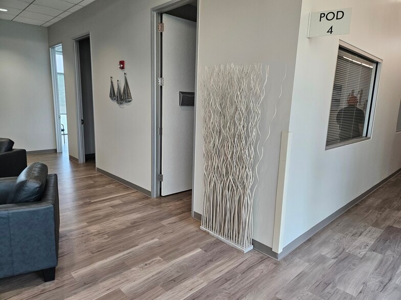 More Photos Of 411 Lantern Bend Dr, Houston Medical For Lease