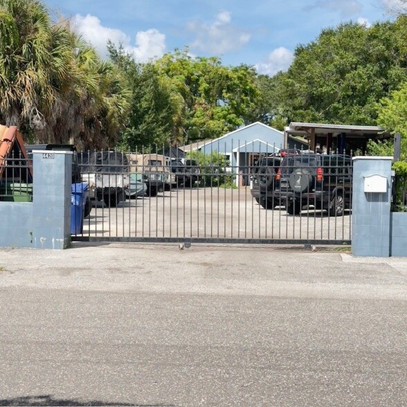 Primary Photo Of 4420 N Hale Ave, Tampa Warehouse For Sale