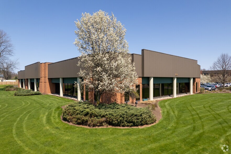 More Photos Of 7620 Omnitech Pl, Victor Light Distribution For Lease