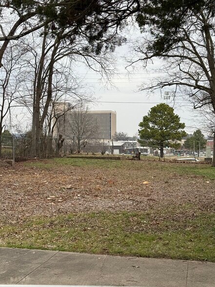 More Photos Of 1002 W 11th St, Little Rock Land For Sale