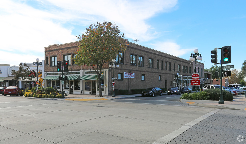 Primary Photo Of 106 W Lime Ave, Monrovia Storefront Retail Office For Lease